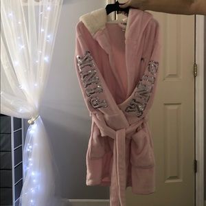 PINK Pink Robe Glitter Sleaves